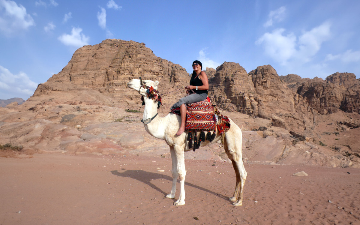 Hun gir deg beduinliv på ekte og 5* luksus i Jordan