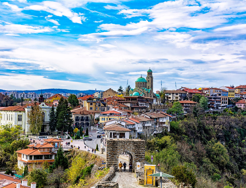 Veliko Tarnovo, den tidligere hovedstaden i Balkanfjellene - Bulgaria